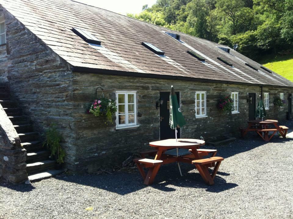 The Oakeley Arms Hotel Maentwrog Екстериор снимка