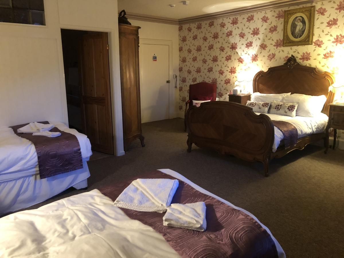 The Oakeley Arms Hotel Maentwrog Екстериор снимка