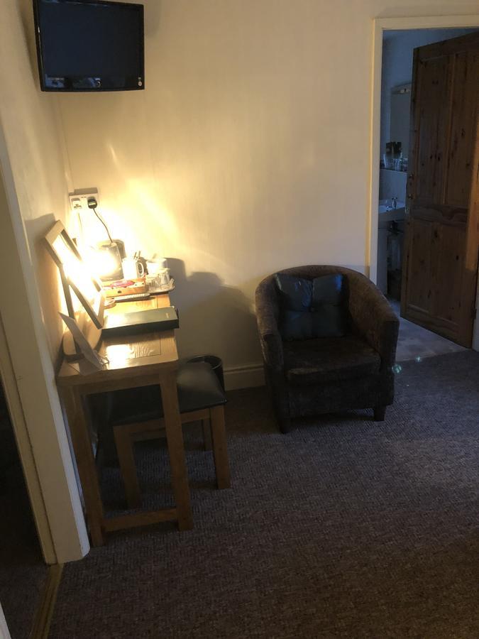 The Oakeley Arms Hotel Maentwrog Екстериор снимка